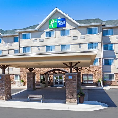 Holiday Inn Express Hotel & Suites Uptown Fredericton By Ihg Exterior foto
