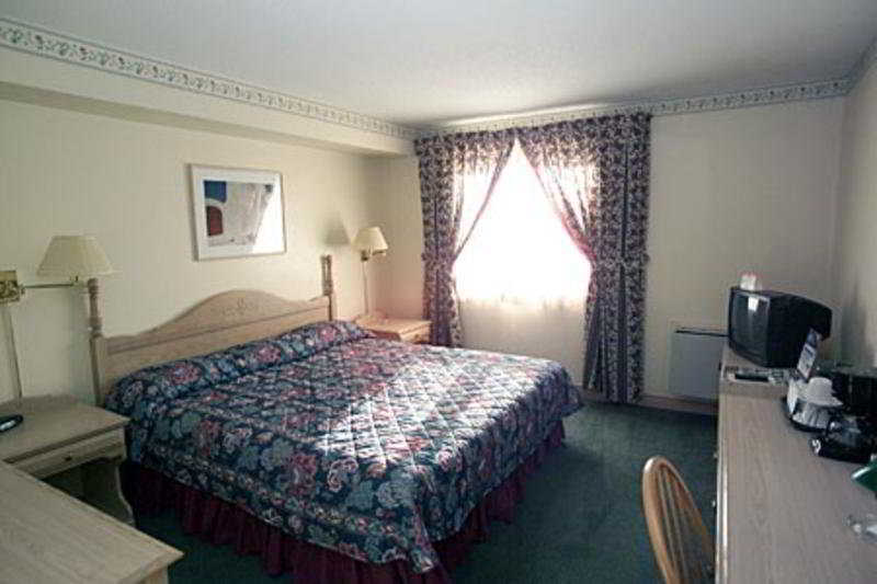 Holiday Inn Express Hotel & Suites Uptown Fredericton By Ihg Habitación foto